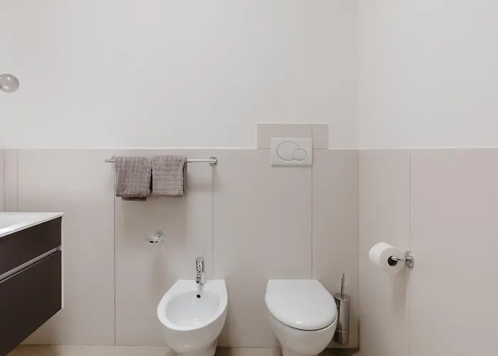 Elegante E Classico Attico Con Terrazzo Privato Vicino Al Vaticano * Рим